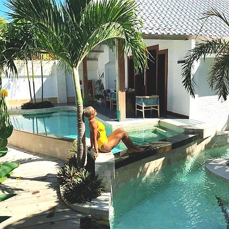 The White Key Luxury Villas Τζίλι Τραγουανγκάν Εξωτερικό φωτογραφία